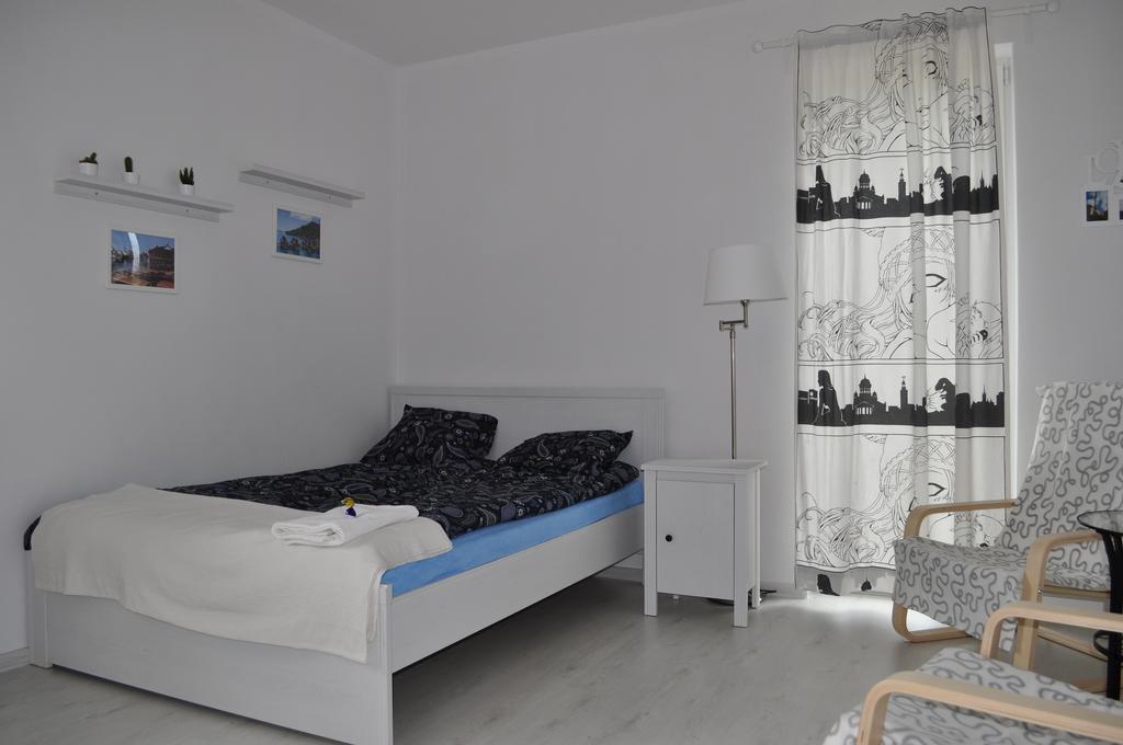 Apartament Scorpion Modlin Czosnów Esterno foto