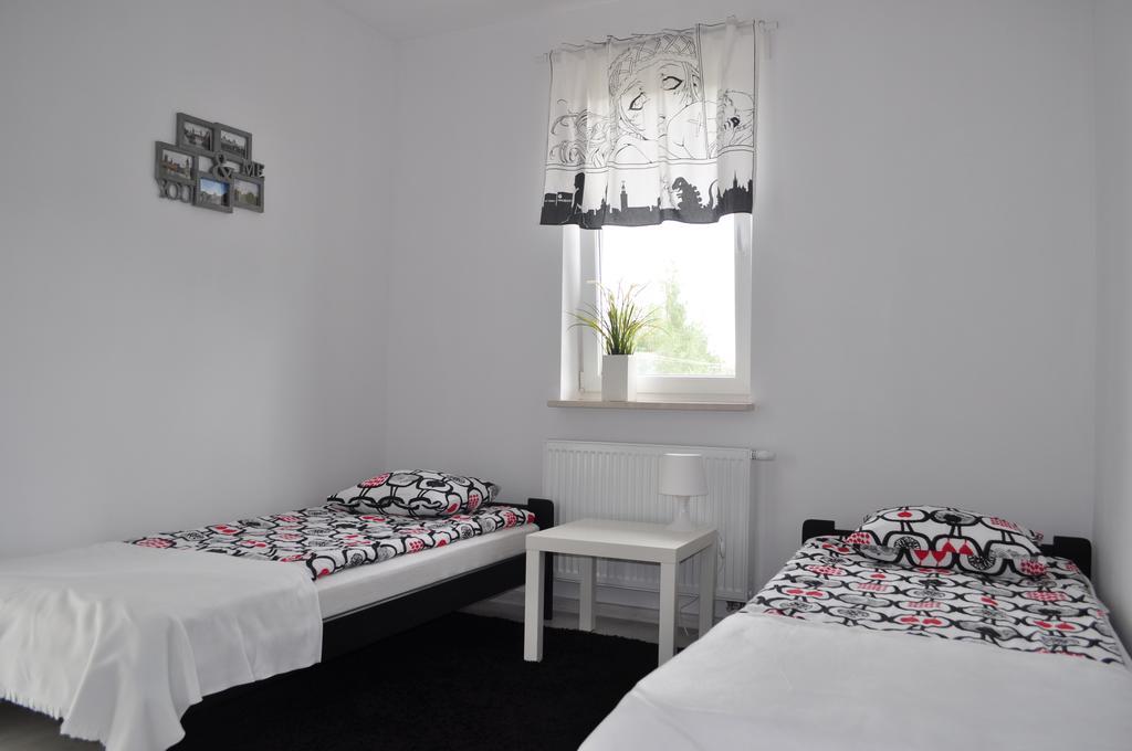 Apartament Scorpion Modlin Czosnów Esterno foto