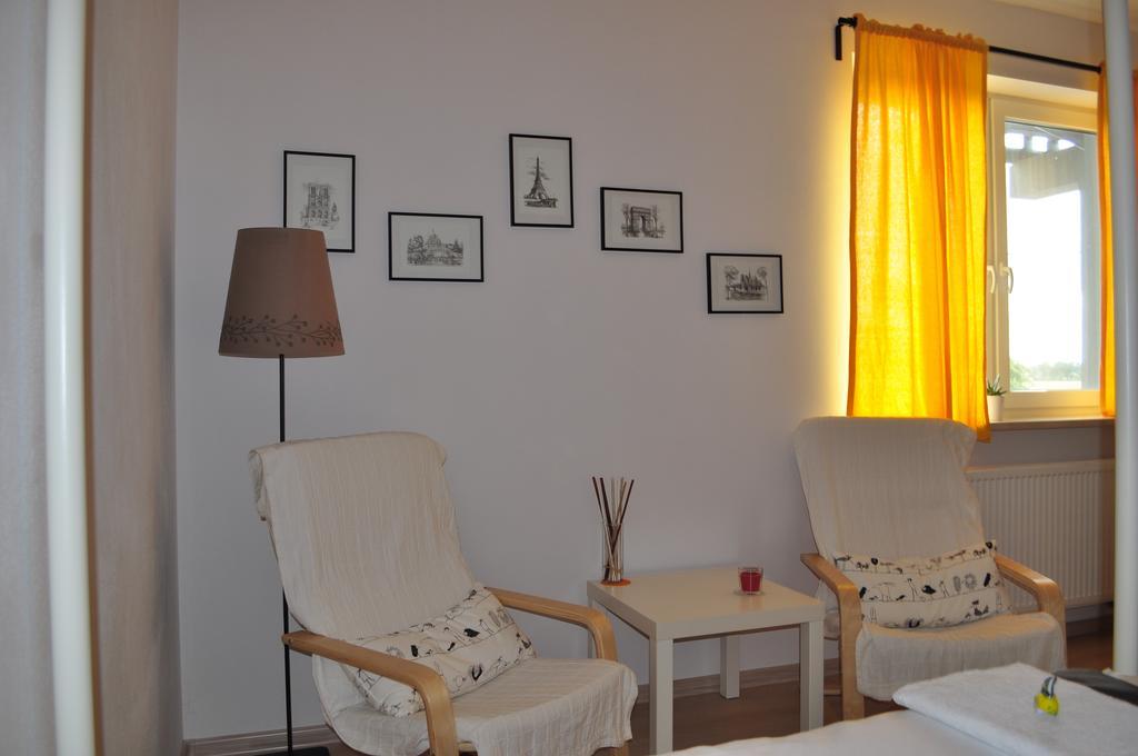 Apartament Scorpion Modlin Czosnów Esterno foto