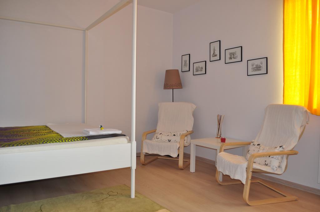 Apartament Scorpion Modlin Czosnów Esterno foto